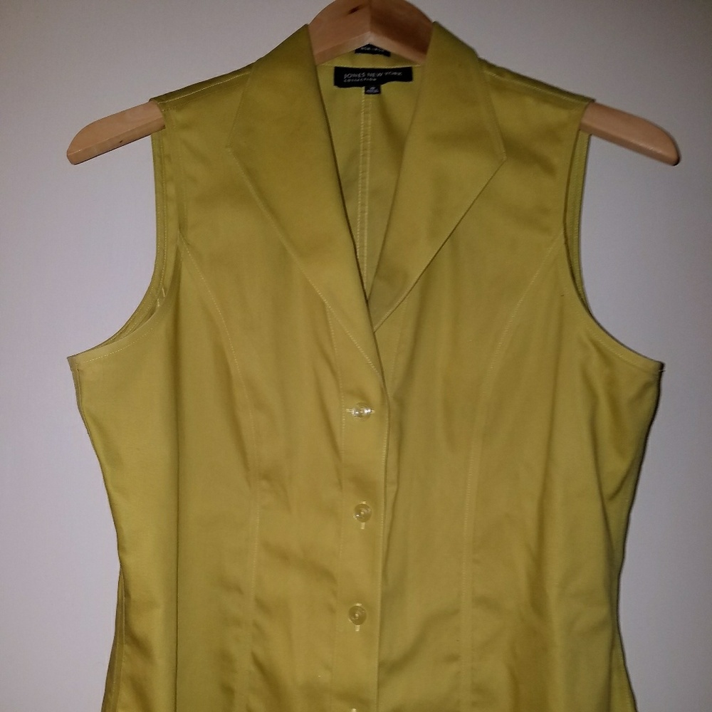 Shell color is indigo green